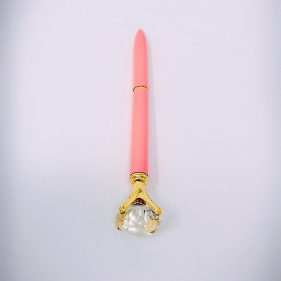Pink Rhinestone Pen - Picture 3 of 5